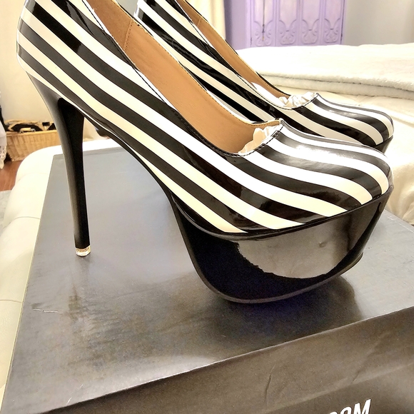 🕸️ Frankie Stein Energy! Striped Dolls Kill Platforms 🕸️ - Picture 4 of 9